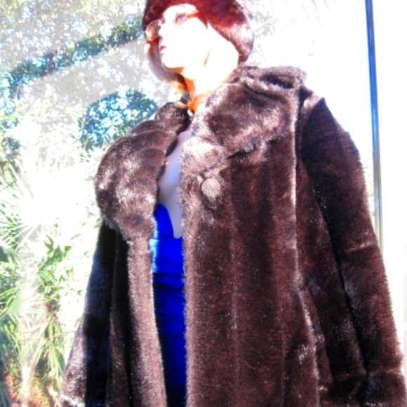 PLUSH VINTAGE BETTY ROSE BLACK/BROWN VEGAN FRIENDLY MINK FAUX FUR COAT SIZE MED - Picture 3 of 7
